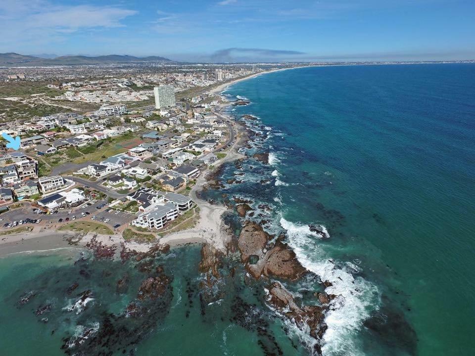 Small Bay Beach Suites Città del Capo Esterno foto